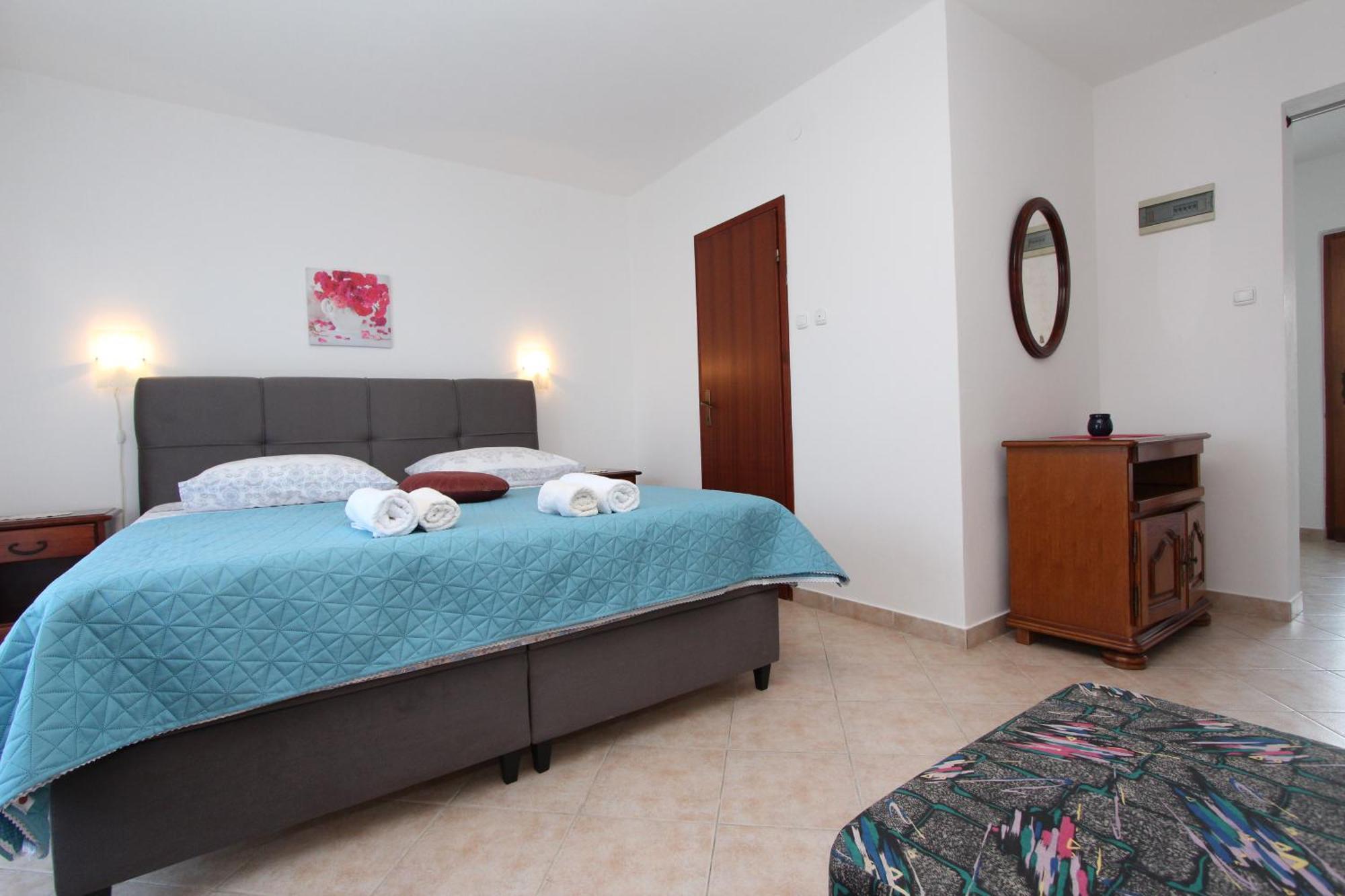 רוביני Apartments And Room Silvana מראה חיצוני תמונה