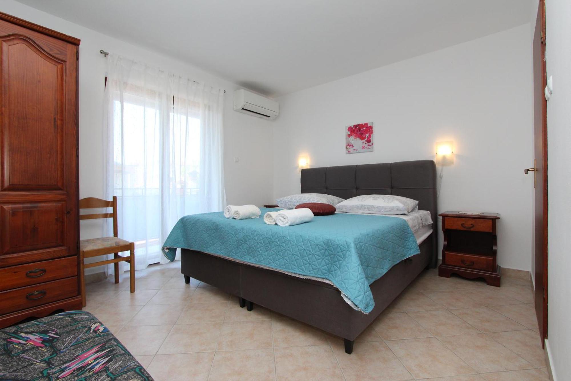 רוביני Apartments And Room Silvana מראה חיצוני תמונה